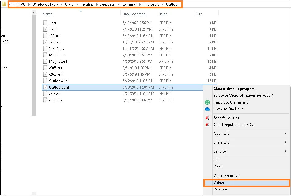 Outlook.xml file location